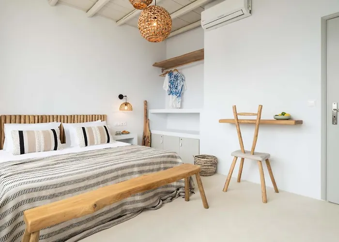 Cavos Paros Boho Chic Sea-View Apartment In Aliki, Paros